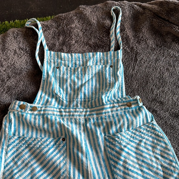 BDG Teal and white striped jumpsuit size M - Picture 3 of 8